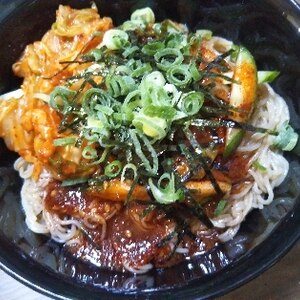 ピリ辛で美味しい♪ビビン麺♡